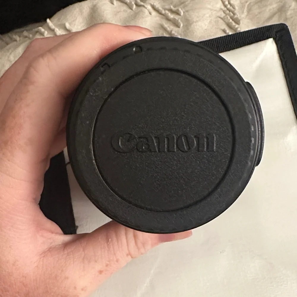 Canon Black EFS 18-55mm Zoom Lens